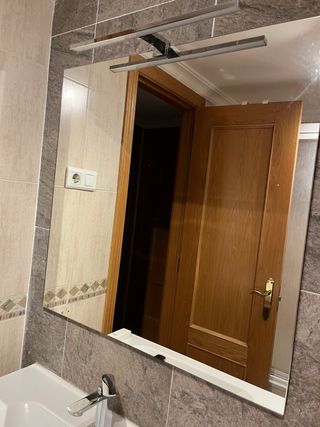Mueble baño con lavabo y espejo URGENTE VENTA
