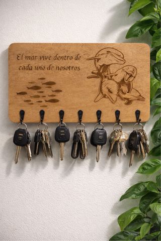 Appendiabiti in legno personalizzato