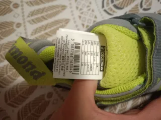 Pies de gato escalada nº38. Marca Simond