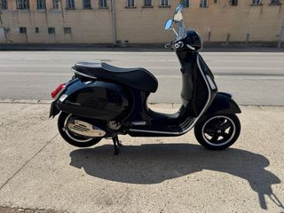 Vespa 300 GTS Super 2015 - 16.000 km