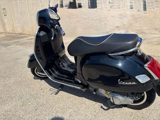 Vespa 300 GTS Super 2015 - 16.000 km