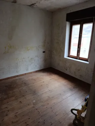 Piso en Boñar (León).