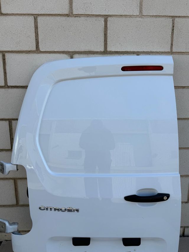 PUERTA TRASERA IZQUIERDA CITROEN BERLINGO 3 K9