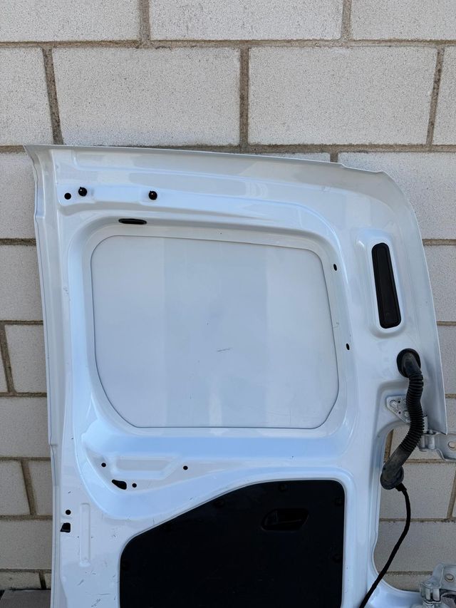PUERTA TRASERA IZQUIERDA CITROEN BERLINGO 3 K9
