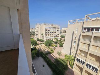 Piso en venta en Nueva Torrevieja - Aguas Nuevas en Torrevieja