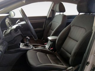 Hyundai Elantra 1.6 CRDi Tecno 100 kW (136 CV)