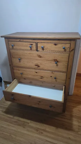 Cómoda Ikea Hemnes pino macizo (6 cajones)