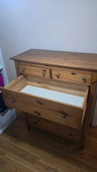 Cómoda Ikea Hemnes pino macizo (6 cajones)