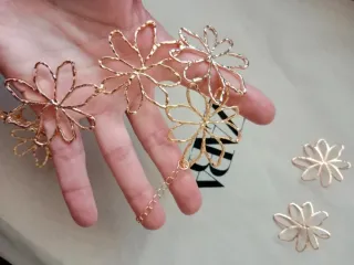 Collar y pendientes flor Zara dorados