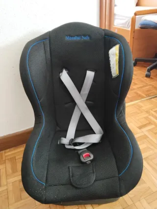 Silla de coche para bebé negra
