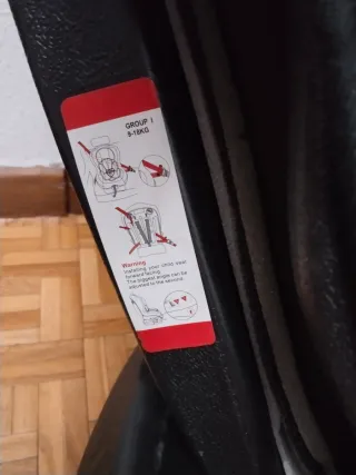 Silla de coche para bebé negra