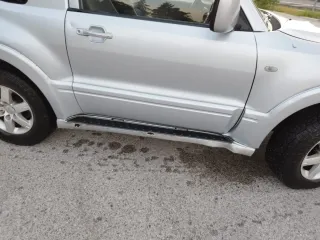 Mitsubishi Montero 2005
