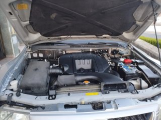 Mitsubishi Montero 2005