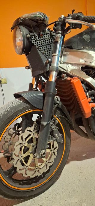 Honda CBR 600 F4  1999