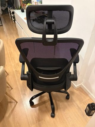 Silla de oficina ergonómica negra