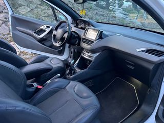 Peugeot 208 XY ediccion limitada