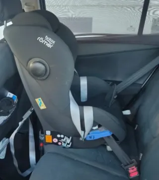 Silla coche Britax Römer contramarcha