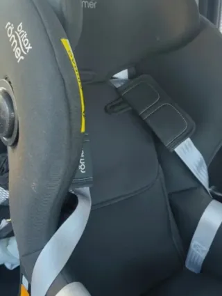 Silla coche Britax Römer contramarcha