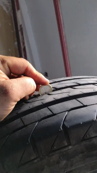 Neumático Bridgetone  Duravis 215/70R15C 109/107S