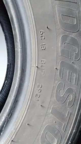 Neumático Bridgetone  Duravis 215/70R15C 109/107S