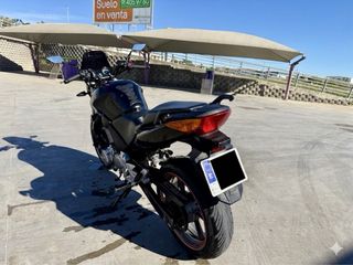 Honda CBF 500 Naked Negra