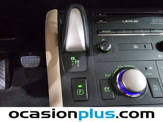 Lexus CT 200h Luxury 100 kW (136 CV)