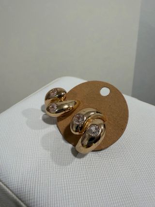 Pendientes Parfois dorados a estrenar