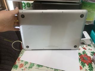 Apple MacBook Plata