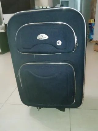 Maleta de viaje con ruedas