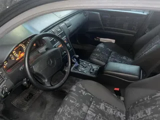 Mercedes-Benz Clase E 1997