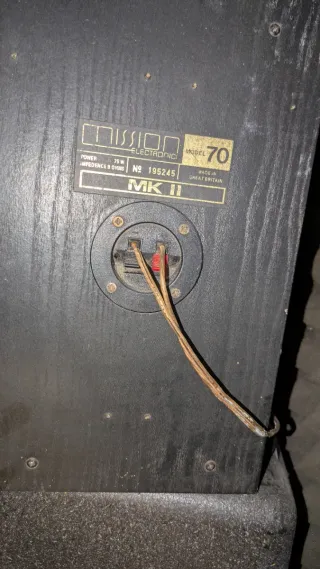 Altavoces Mission 70 MK2