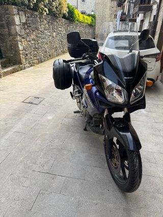 Suzuki V-Strom DL 1000 Adventure