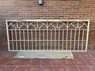 Reja de ventana blanca