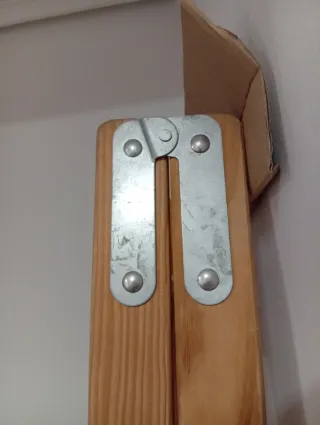 Escalera de madera 6 peldaños