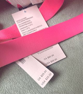 Conjunto Victoria's Secret rosa corazones