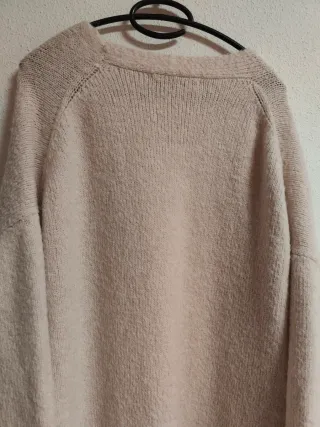 Chaqueta larga de chica talla M de Zara.