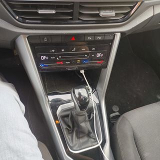 Volkswagen T roc 2022 COMO NUEVO