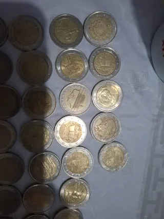 Lote de 36 monedas de 2 euros