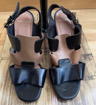 Sandalias Trucco Piel Bicolor Tacón 39