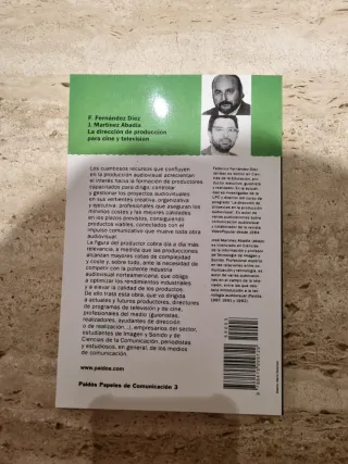 La dirección de producción para cine y televisión.