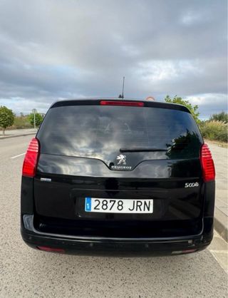 Peugeot 5008 2016 ETIQUETA C VERDE OCASION