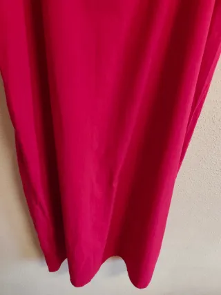 Vestido de chica talla L color Fucsia.