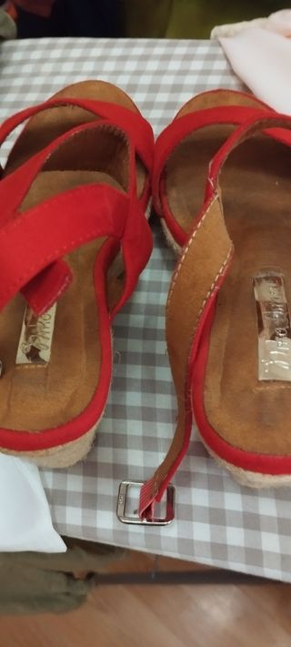 Sandalias cuña esparto rojas