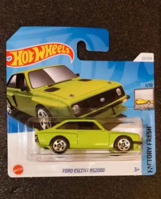 Hot Wheels Ford Escort RS2000 Verde