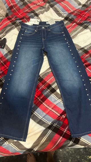 Conjunto Bershka: Pantalón y Suéter