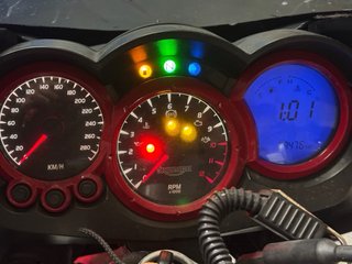Triumph Sprint ST 1050 en muy buen estado.59500 km