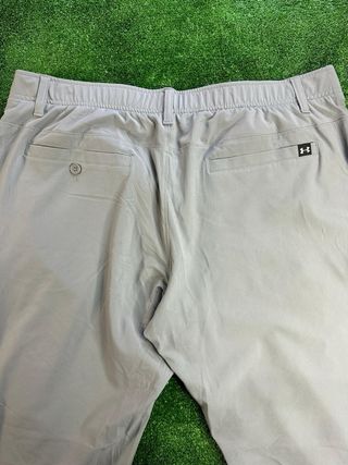 Pantaloni grigi uomo