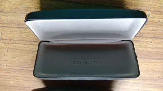 Estuches para gafas MattBlack y Ray-Ban