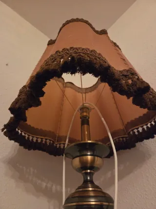 Lampada da terra vintage in metallo e tessuto