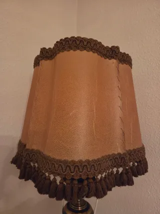 Lampada da terra vintage in metallo e tessuto